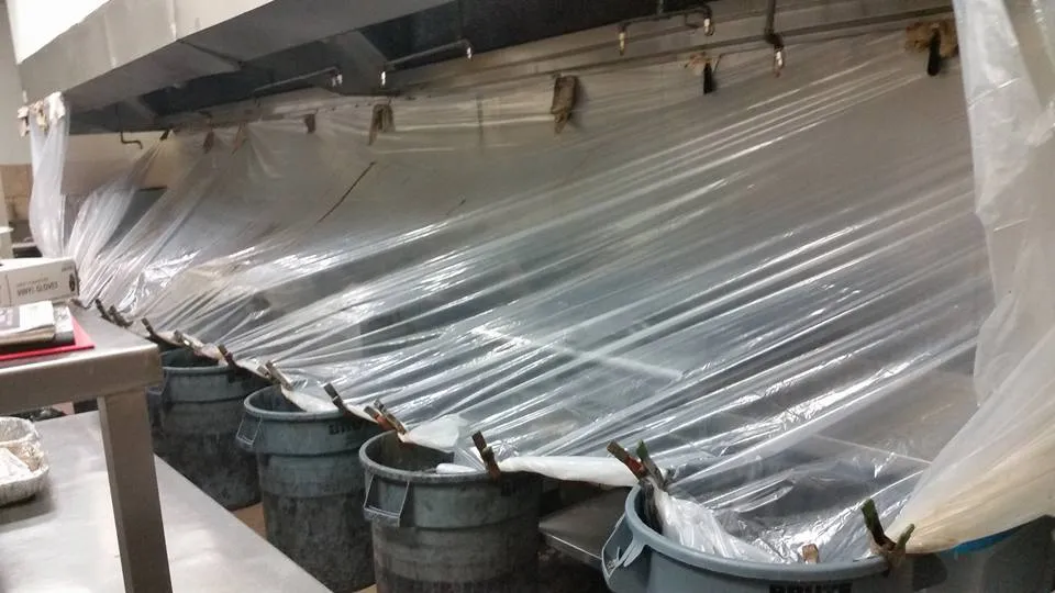 Commercial kitchen exhaust hood cleaning service